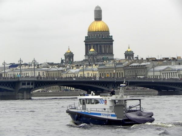 Санкт-Петербург больше не контролирует собственные реки и каналы, их отдали "Волго-Балту"