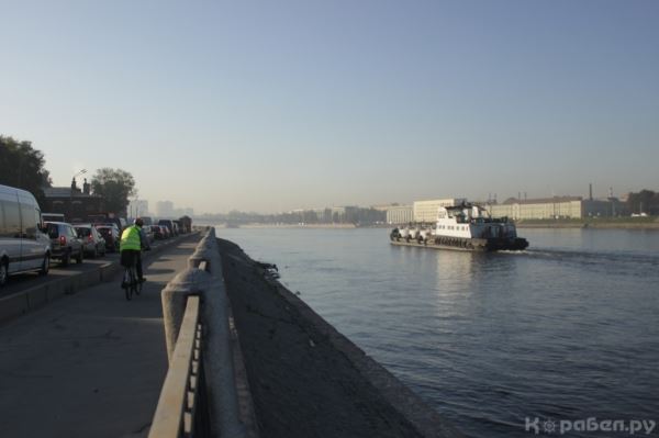 Госдума приняла закон с антисанкционными предложениями для морского и внутреннего водного транспорта 